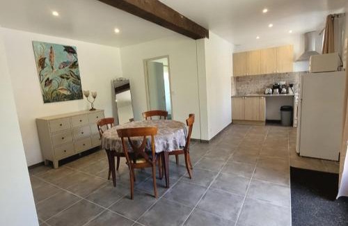 Camelin Ski Chalet | L'étant du vers luisant P