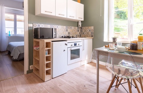 Mouzon Apartment | L'Étape de la Porte - One Bedroom Apartment, Sleeps 2