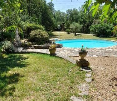 Lorgues House | L étrier