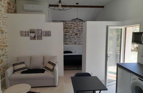 Lorgues House | L étrier