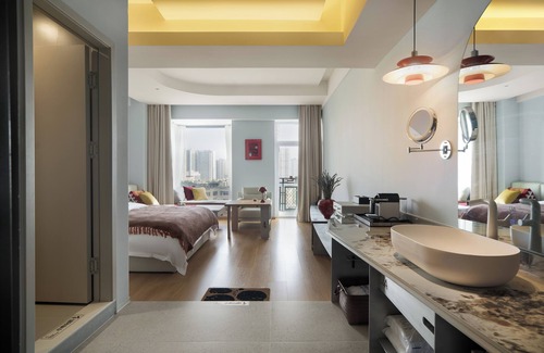 Hejiang Pavilion Apartment | L&A 觀亭1105 Cozy 1-bedroom apartment with AC, WiFi in fantastic Cheng Du Shi