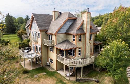 Mont-Tremblant Ski Chalet | L'Aiglon - Nature Golf and Relaxation in Mont-Tremblant
