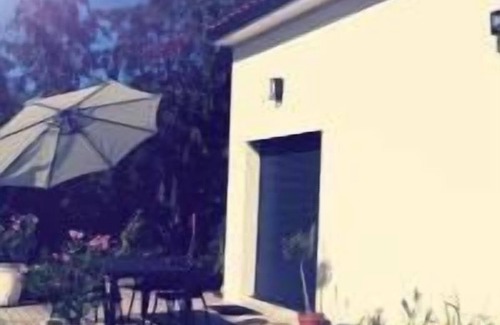 Veyre-Monton Cottage | L'Alphonsine Gite-Confort Vue sur Montagne