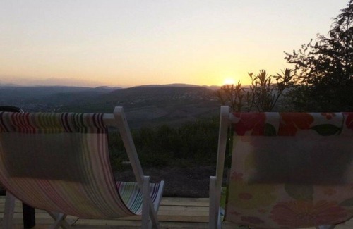 Veyre-Monton Cottage | L'Alphonsine Gite-Confort Vue sur Montagne