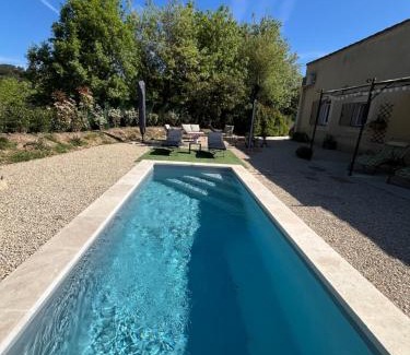 Cadenet Apartment | L'AMANDERAIE PISCINE PRIVEE à côté de LOURMARIN LUBERON