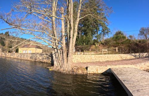 Magny House | L'Ancien Moulin du Château de Marrault - Gîte de groupe