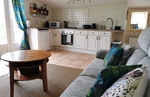 Segonzac House | L'Ancienne Distillerie - Otard. Luxury and home comforts 10 mins from Cognac