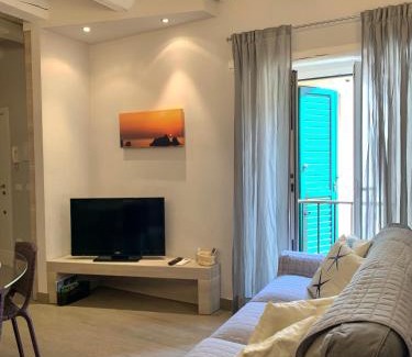 Sirolo Apartment | L'angolo di mare [Centro di Sirolo]