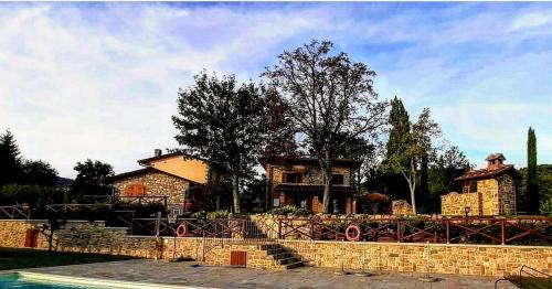 Poppi House | L'Antico Cipresso