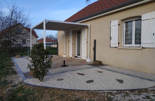 Champsevraine House | L'antistress meublé classé 3* 6 personnes proximité Langres et lac de la liez