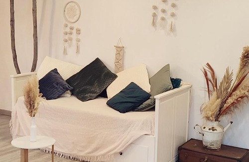 Tarbes Apartment | L'appartement 7 - Centre ville-parking-TV-Wifi