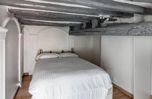 Arpajon Apartment | L'Arpajonnais 1 Cozy Hyper Center 5min N20