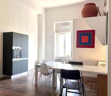 Pisticci House | L'Asilo - Guest and bike house