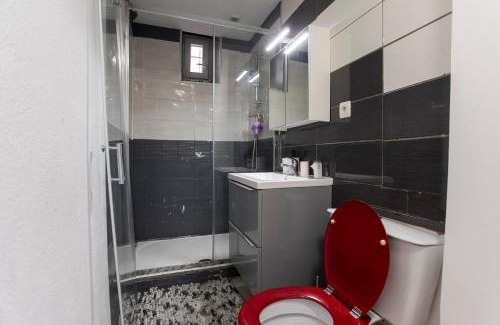 Riorges Apartment | L'Atelier Bohème - Joli T2 proche Roanne