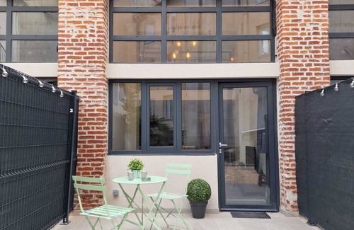Centre Ville Apartment | "L'atelier C" magnificent loft with private terrace