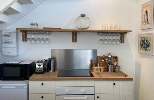 Carantec House | L'atelier de Kerrac'h on Carantec harbour with direct access to the beach