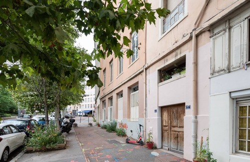 Boucle - Gros Caillou Apartment | L'Atelier de Pierre - Charmant T4 à la Croix Rousse