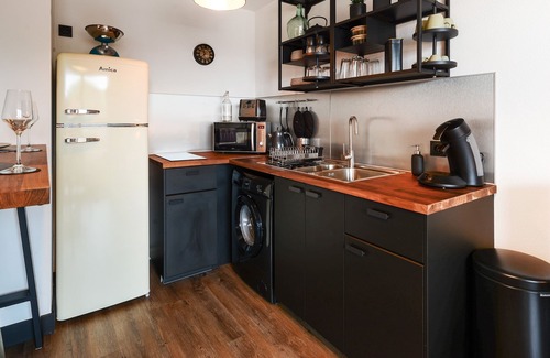 Albi Apartment | L'Atelier St James - Appt avec chambre climatisée, parking privé et piscine