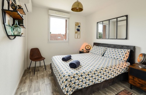 Albi Apartment | L'Atelier St James - Appt avec chambre climatisée, parking privé et piscine