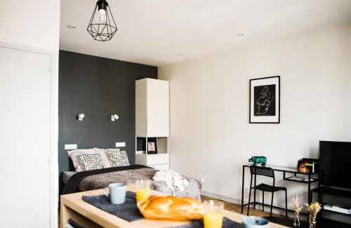 Fontenay-le-Comte Apartment | L'audacieux Studio lumineux rénové et équipé en centre ville