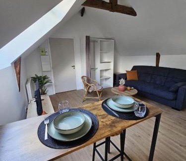 Loudeac Apartment | L'Authentique, Studio 5