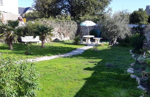 Guilvinec Apartment | L'Eclose - Ty Du, gîte in Guilvinec