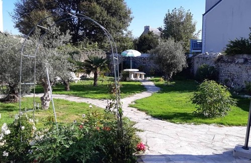 Guilvinec Apartment | L'Eclose - Ty Du, gîte in Guilvinec