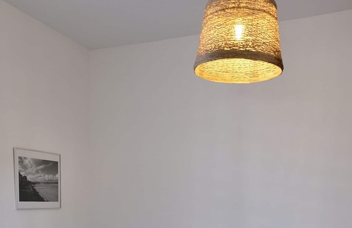Le Vivier-sur-Mer House | L'Entre 2, bright, quiet, south-facing walled garden, village center, 3 minutes from the GR34