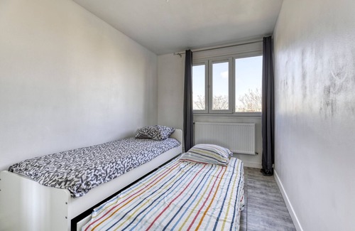 Bobigny Apartment | L'Envolée Urbaine - avec parking privé proche Paris