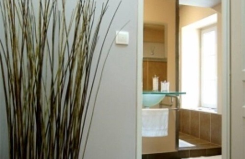 Saint-Aubin-en-Charollais Bed & Breakfast | L'Escampette