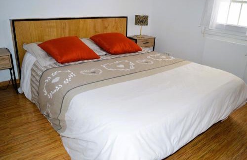 Luc-sur-Mer Apartment | L'escapade - Logement les pieds dans l'eau à Luc