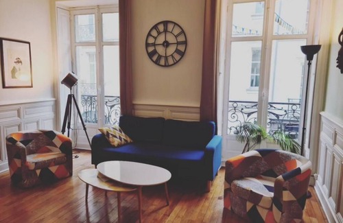 Talensac-Pont Morand Apartment | L'haussmannien - Hyper Centre - Bords de L'erdre