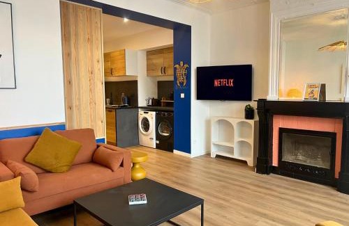 Bourbourg Apartment | L'Horizon Bleu - Appartement 4 chambres avec cour au centre Bourbourg