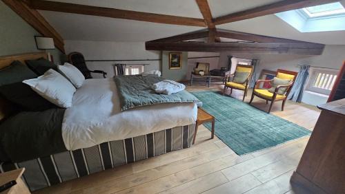 Revel Bed & Breakfast | L'HORTE