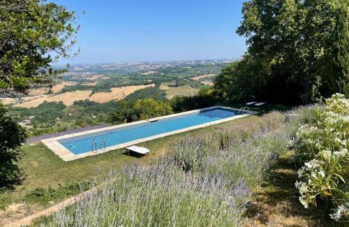 Serrungarina Bed & Breakfast | L'Infinito