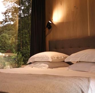 La Roche-en-Ardenne Cabin | L'insolite par La Claire Fontaine