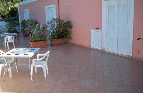Ponza House | L'Isolana Case Vacanza Luna 1