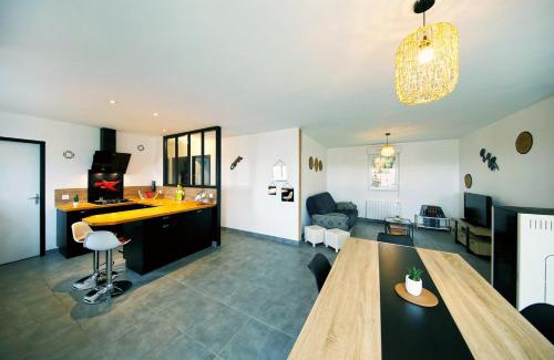 La Lucerne-dʼOutremer House | L'Océraline - Maison avec jardin et wifi