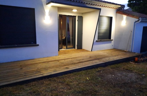 Saint-Palais-sur-Mer House | L'ombre d'un Pin entre deux Plages (center and beaches within walking distance, garage garden)