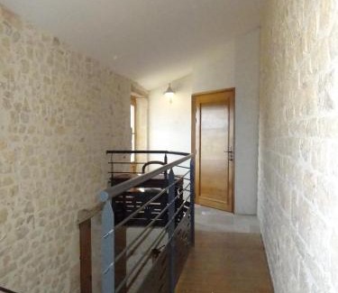 Serignac House | L'Oratori : chambre l'Authentique