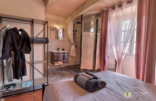 Labastide-sur-Besorgues Apartment | L'Orée Des Bois de Freyssenet / Labastide/besorgue