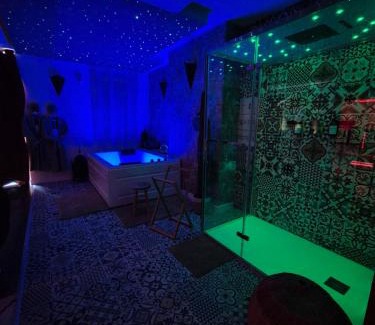 Serrieres Apartment | L' Oriental Suite de Luxe