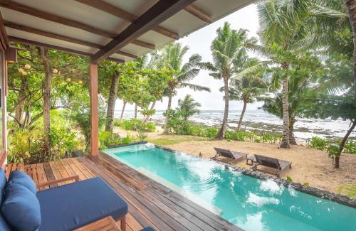 Catangnan Resort | L'Osteria Luxe Beachfront B&B