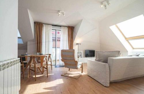 Distrito Llano Apartment | La Atalaya de Xixón
