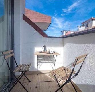 Distrito Llano Apartment | La Atalaya de Xixón