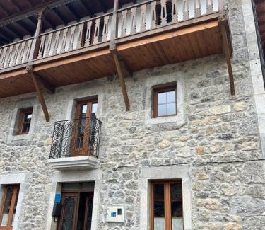 Posada de Valdeon House | La Balconada de Valdeón