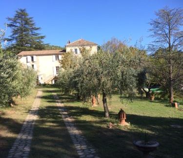 Villecroze Bed & Breakfast | La Bastide de Villecroze