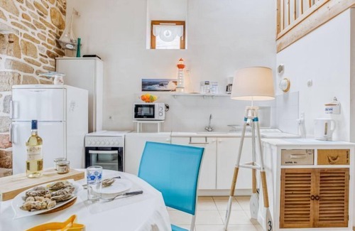 Saint-Pierre-Quiberon House | La Belle Océane by Interhome