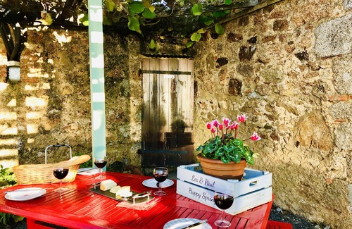 La Chapelle-Saint-Etienne House | La BlatièreGITES with pool,sauna & gym-games room. Rural setting close to it all