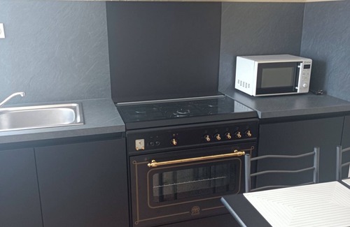Saint-Martin-de-Valgalgues Apartment | "La Casa di Gerlinde by Saint Martin" apartment with pool, pet friendly!
